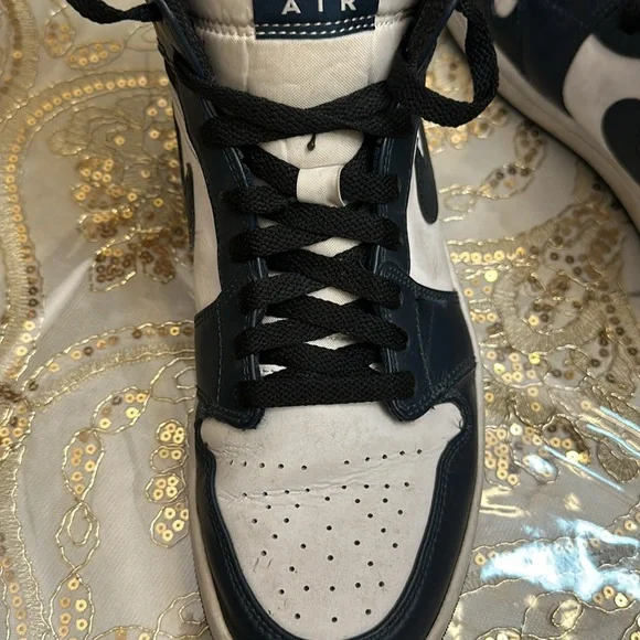 NIKE AIR JORDAN 1 MID SE ASW 'CARBON' - SIZE 9 MENS US - Picture 15 of 16